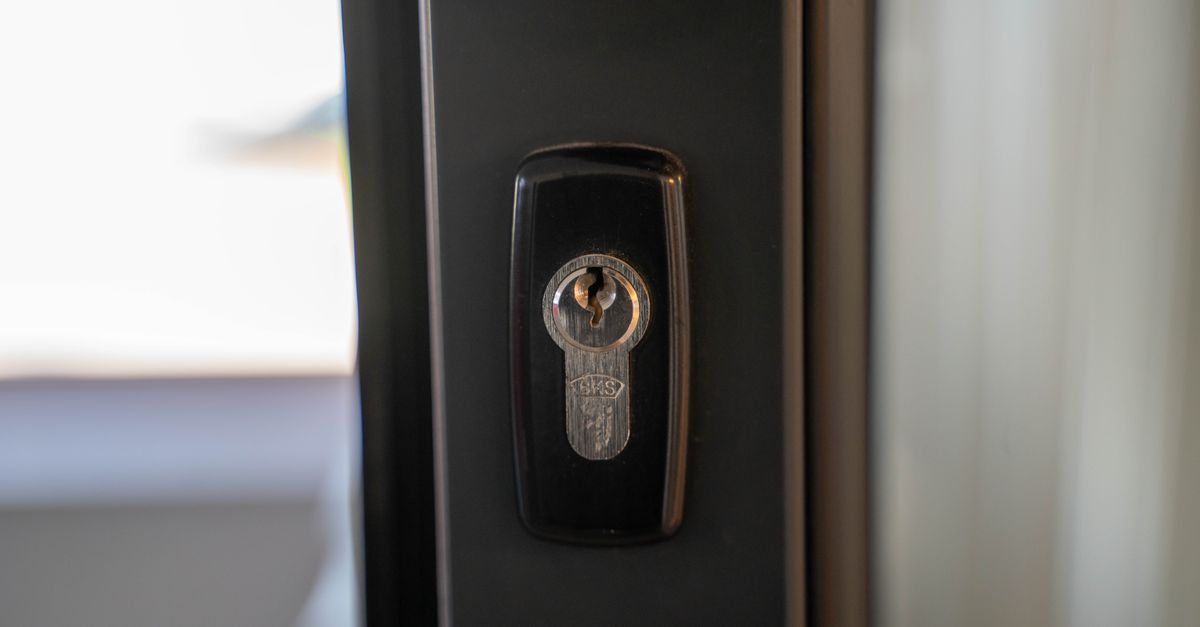 locksmith service technician — Haledon New Jersey Locksmith